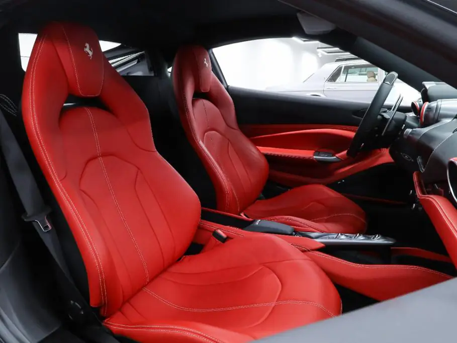 Ferrari F8 Tributo, 2022