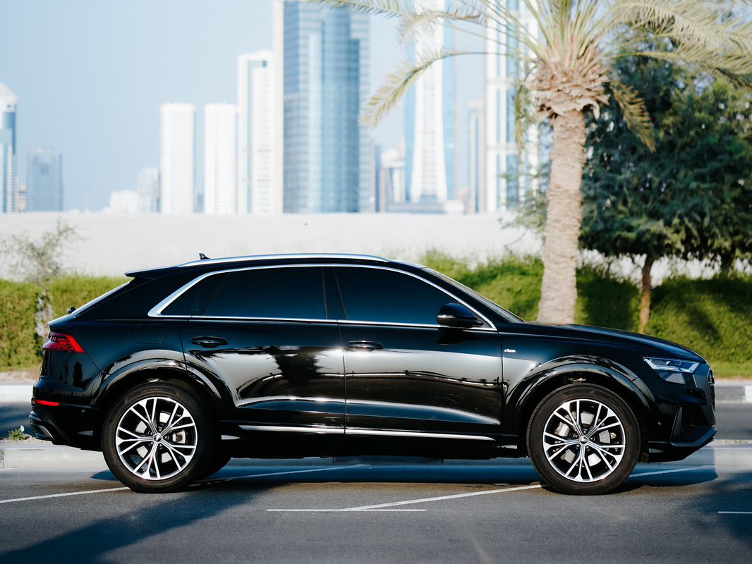 Audi Q8, 2022
