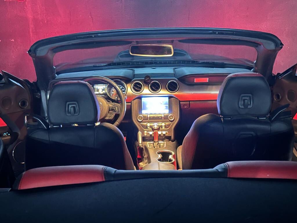 Ford Mustang Convertible, 2019