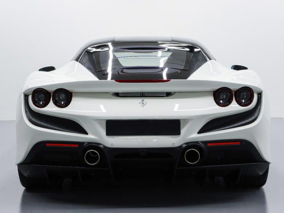 Ferrari F8 Tributo, 2022
