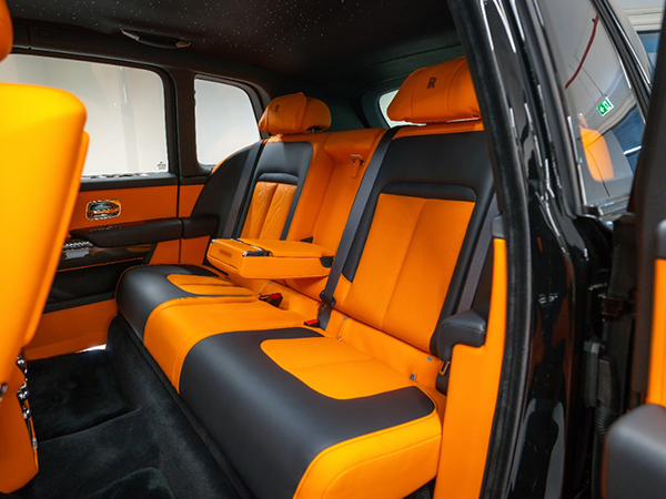 Rolls Royce BB Cullinan V12, 2022