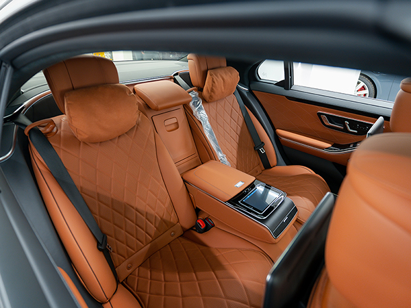 Mercedes S580 V8 Black