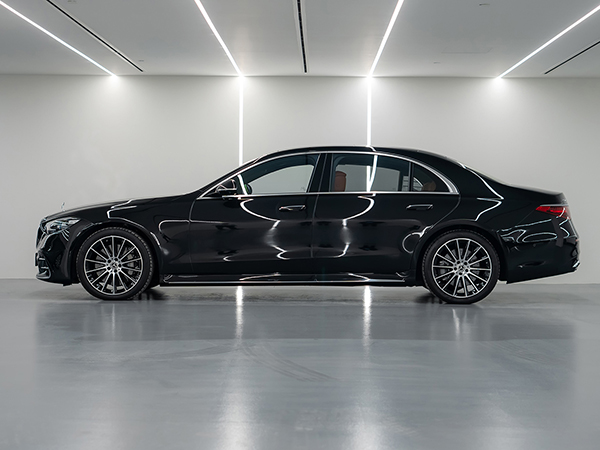 Mercedes S500, 2023