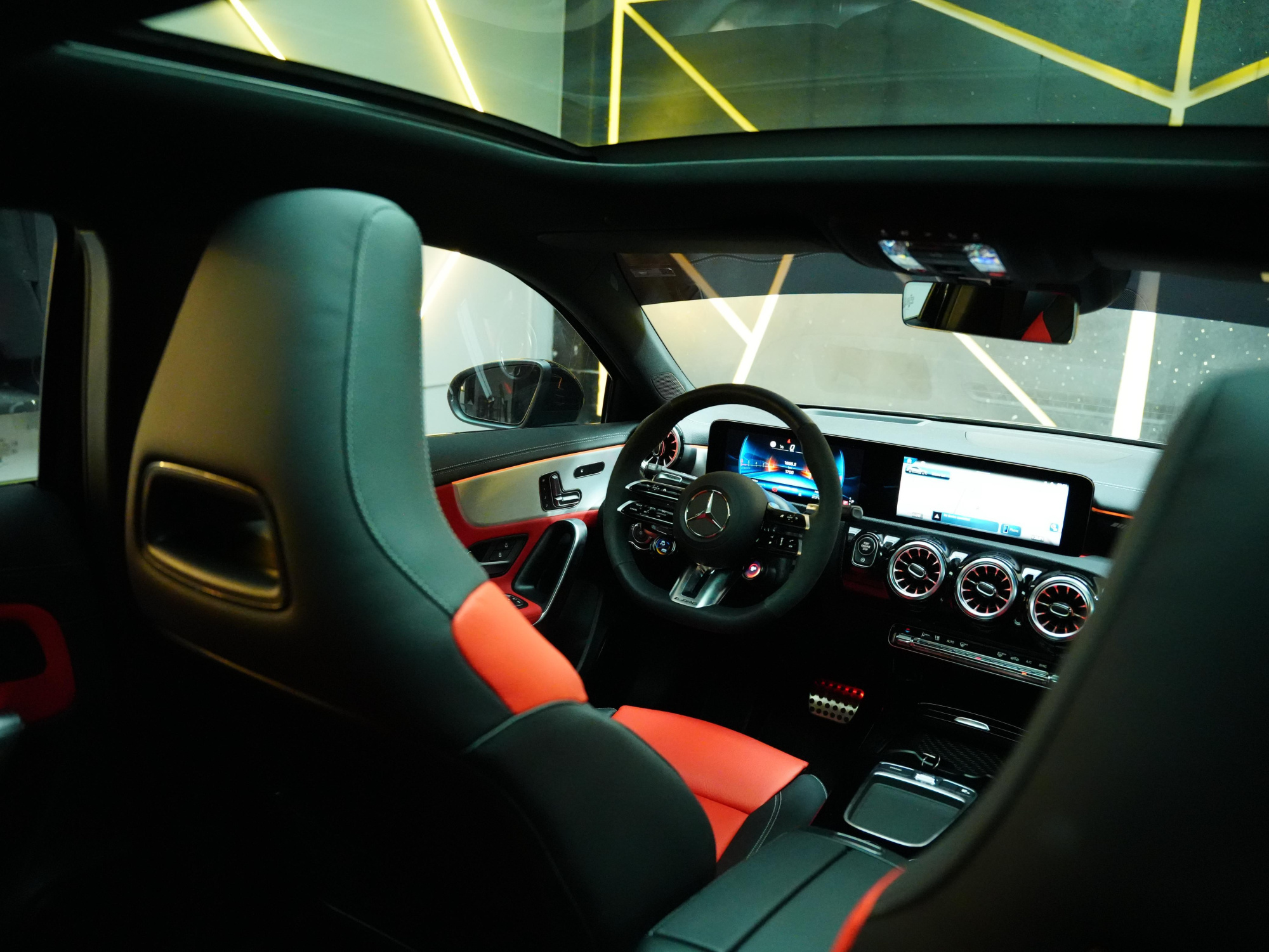 Mercedes A35