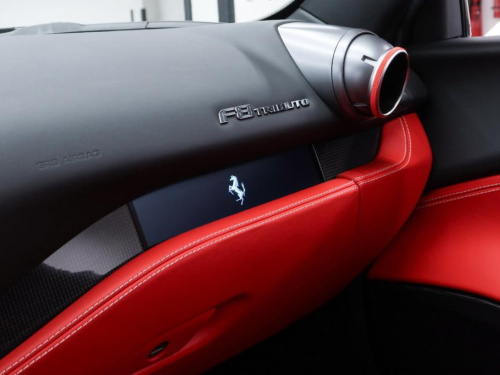 Ferrari F8 Tributo, 2022