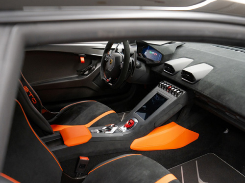 Lamborghini STO, 2022