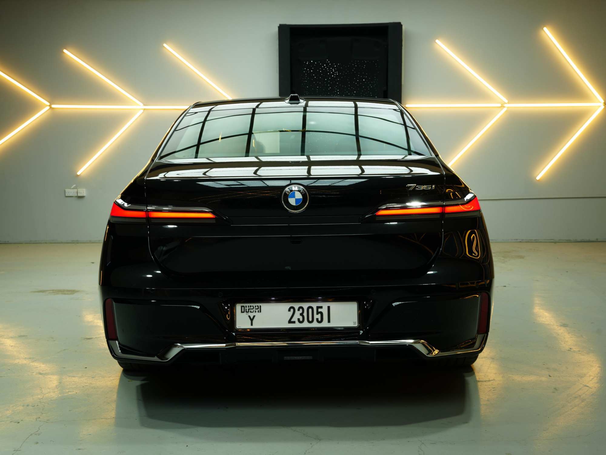 BMW 735i Series